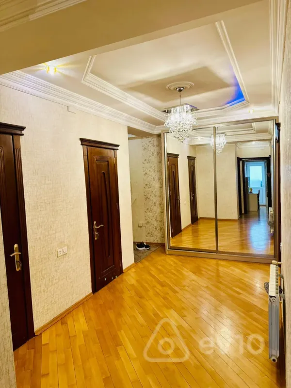 Kirayə verilir 3 otaqlı yeni tikili 110 m²