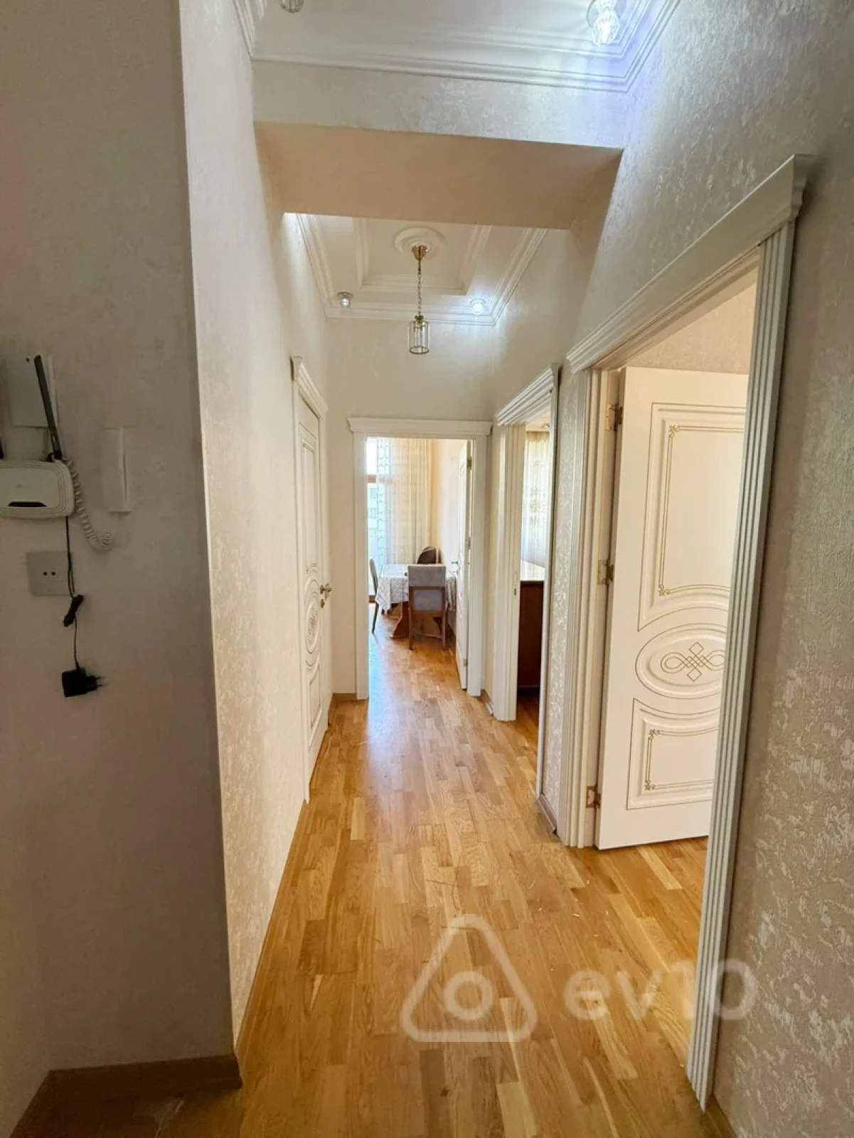 Satılır 2 otaqlı yeni tikili 67 m²