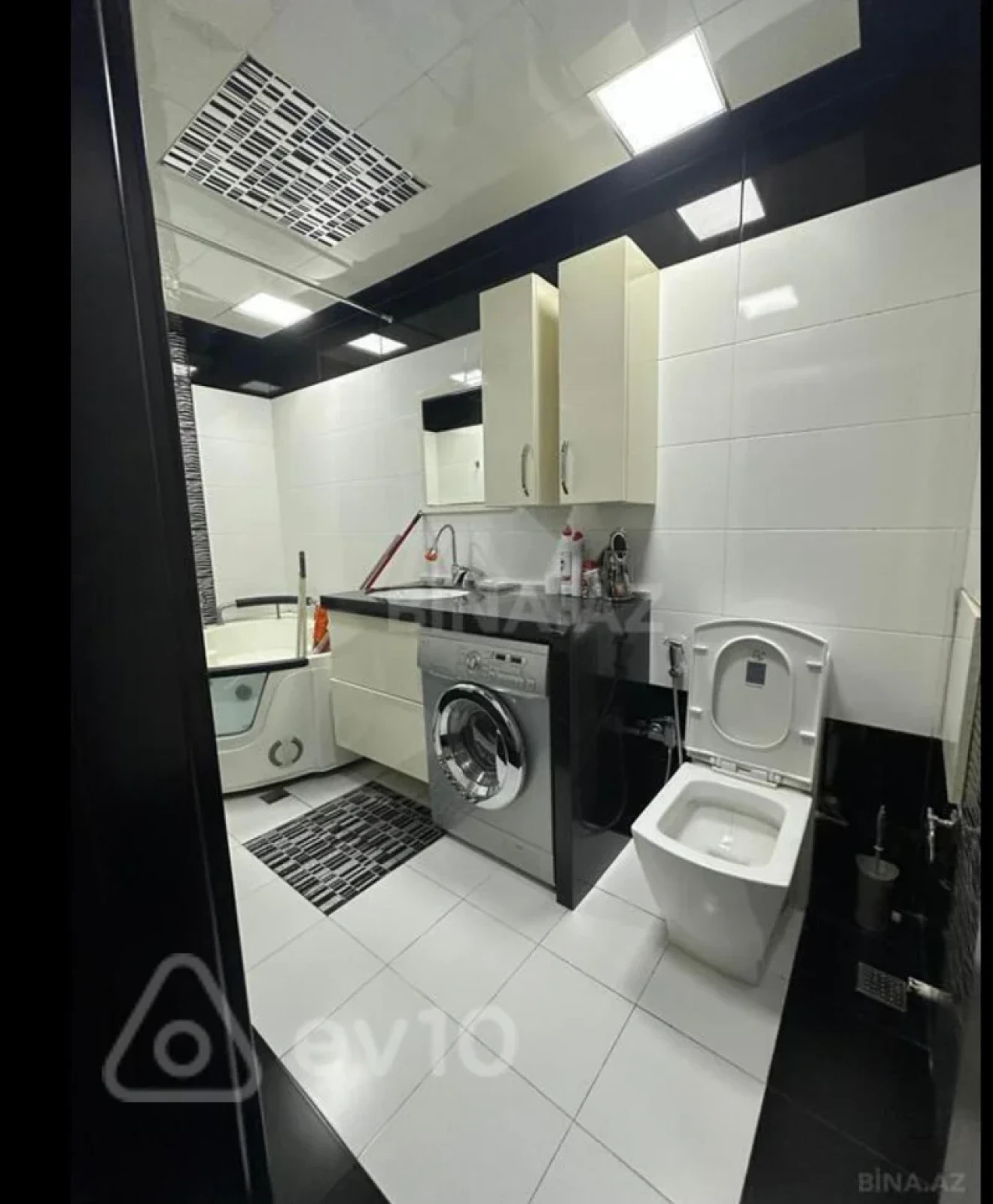 Kirayə verilir 2 otaqlı yeni tikili 70 m²