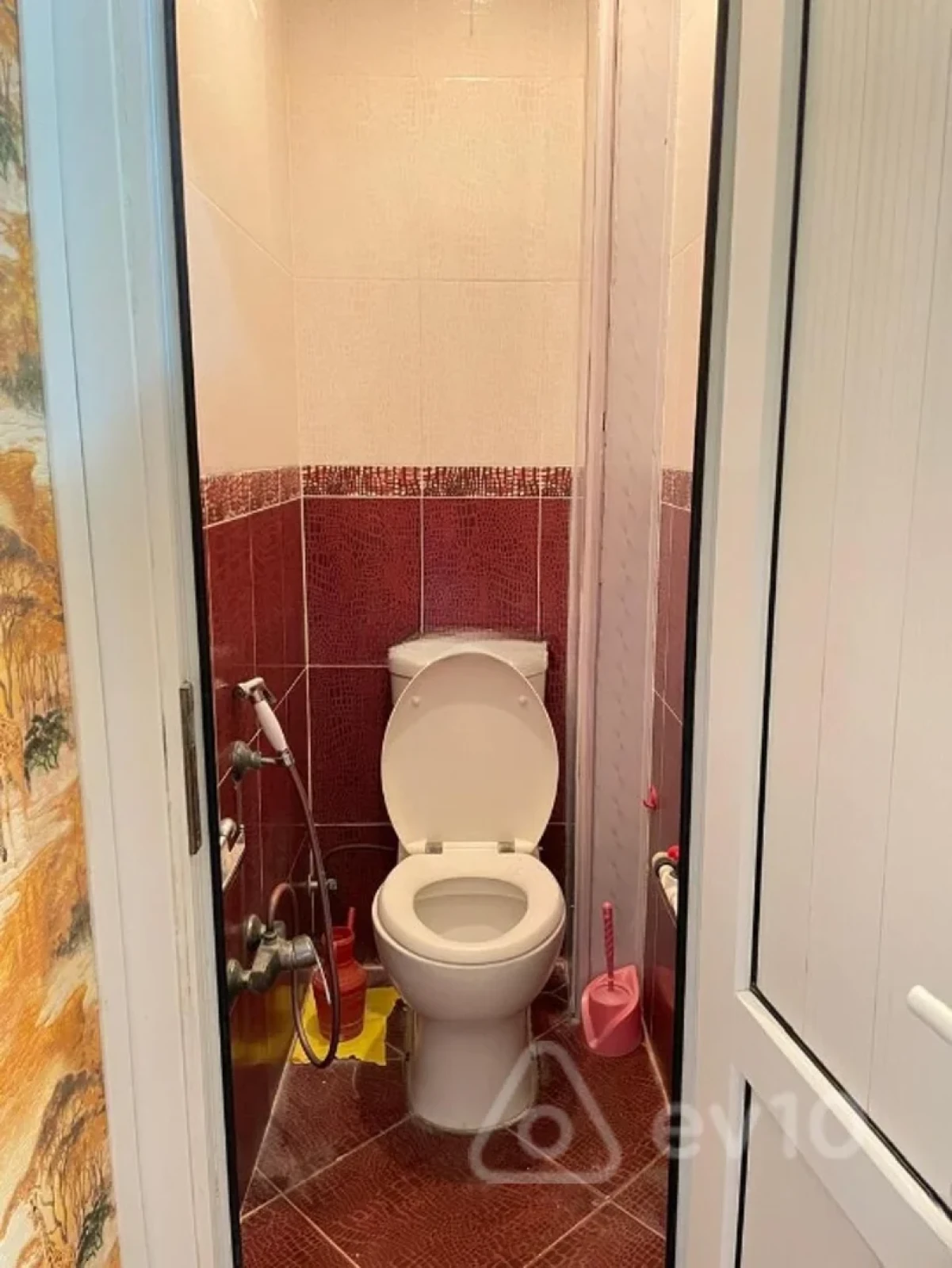 Kirayə verilir 2 otaqlı köhnə tikili 60 m²