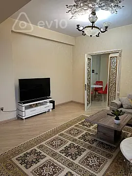 Kirayə verilir 3 otaqlı yeni tikili 100 m²