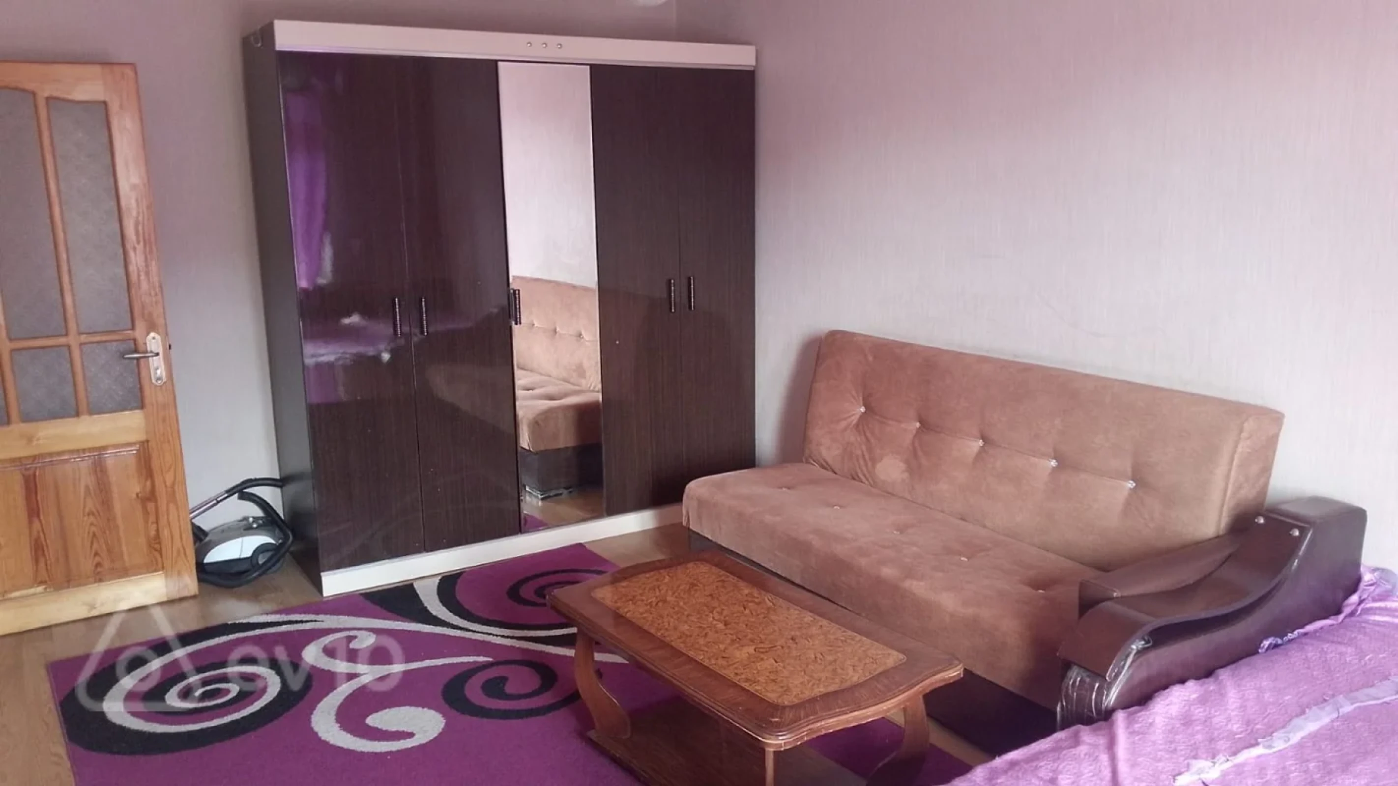 Kirayə verilir 1 otaqlı köhnə tikili 35 m²