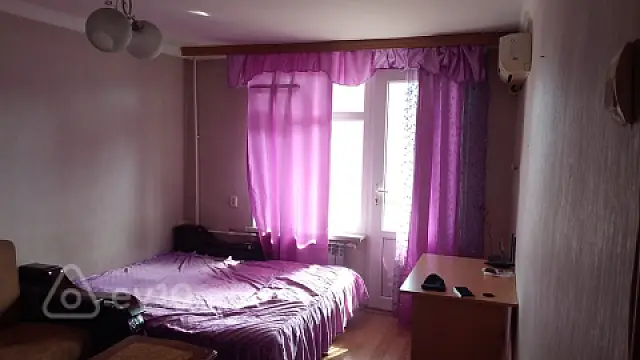 Kirayə verilir 1 otaqlı köhnə tikili 35 m²