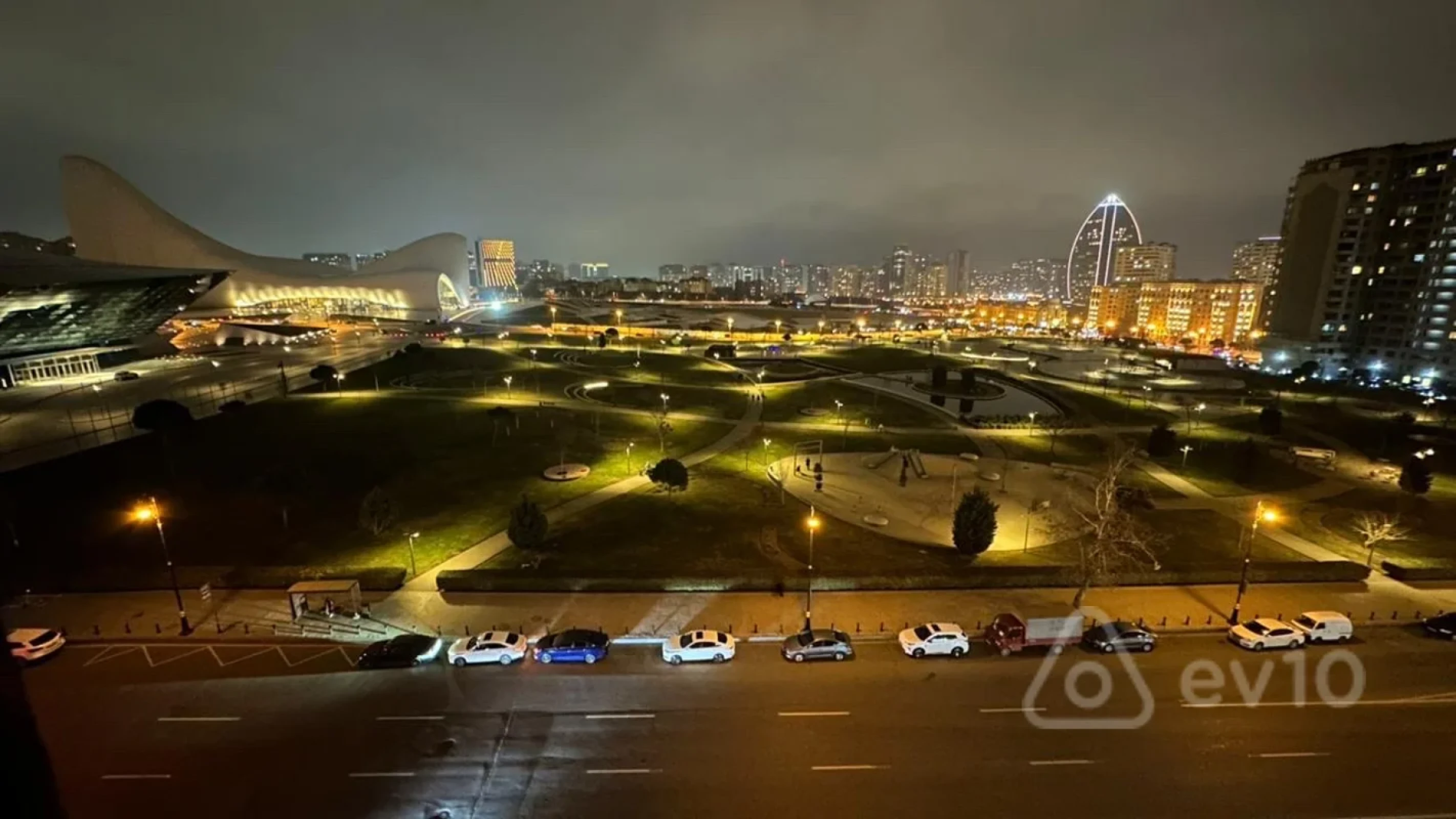 Kirayə verilir 3 otaqlı yeni tikili 94 m²