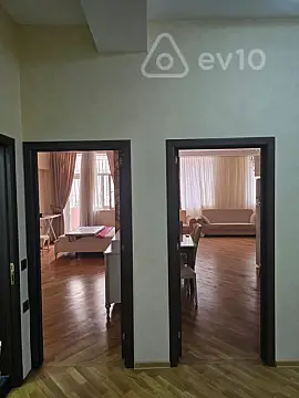 Kirayə verilir 2 otaqlı yeni tikili 110 m²