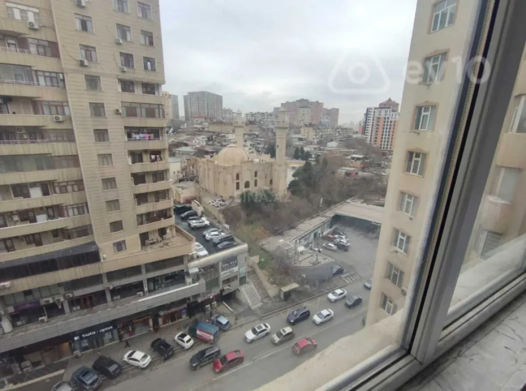 Kirayə verilir 3 otaqlı yeni tikili 120 m²