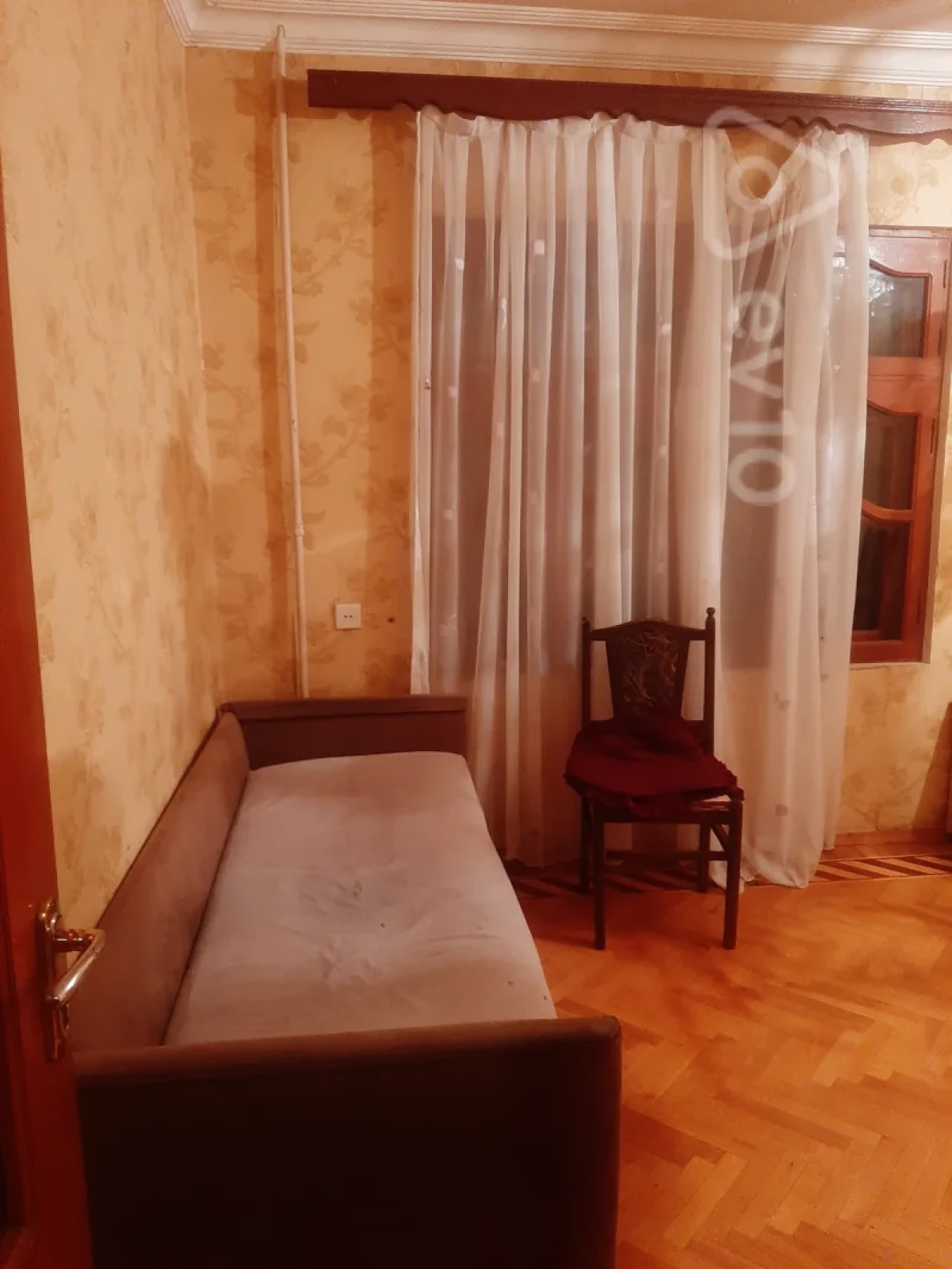 Kirayə verilir 2 otaqlı köhnə tikili 67 m²