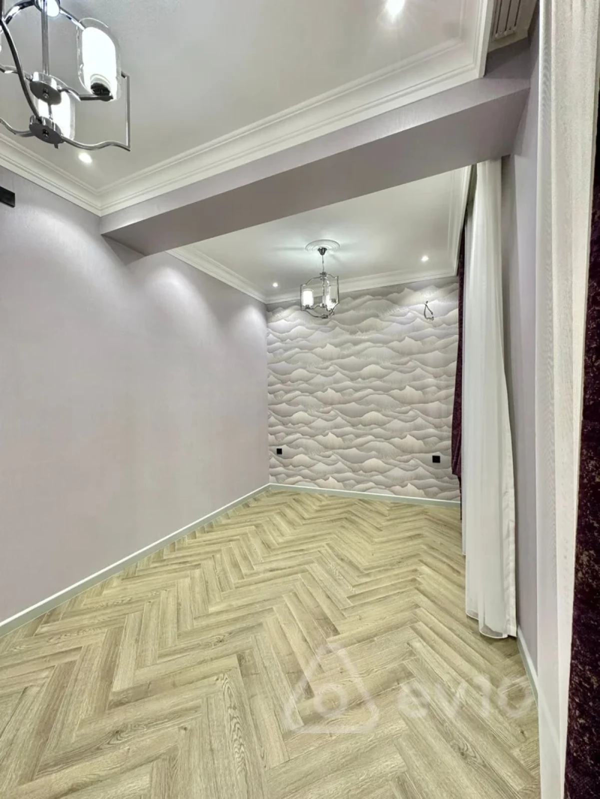 Satılır 3 otaqlı yeni tikili 150 m²