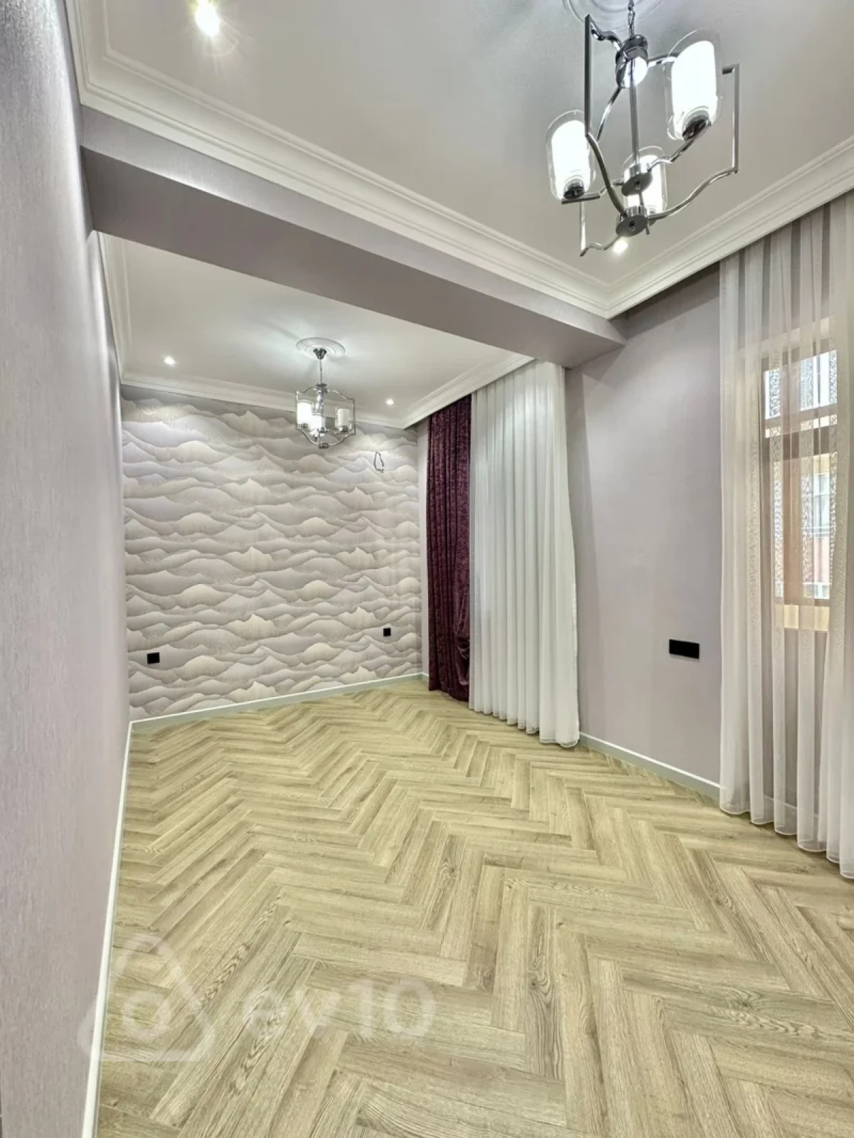 Satılır 3 otaqlı yeni tikili 150 m²