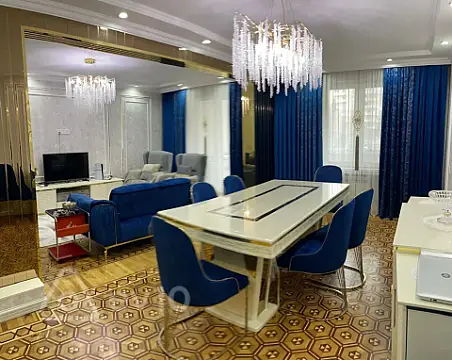 Satılır 5 otaqlı köhnə tikili 120 m² — Bakı, Nəsimi 5 otaq 120.00 m²