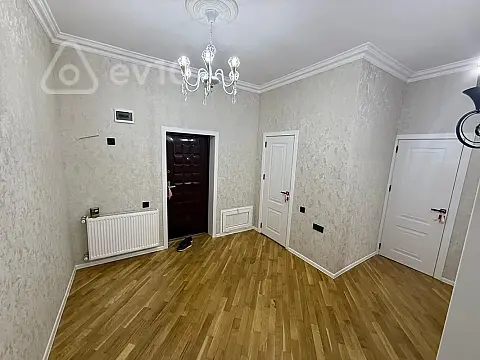Kirayə verilir 2 otaqlı yeni tikili 70 m²