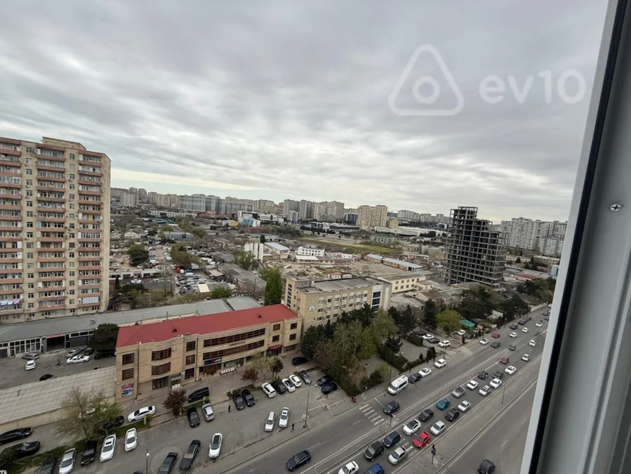 Kirayə verilir 2 otaqlı yeni tikili 70 m²