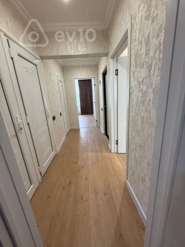 Satılır 3 otaqlı köhnə tikili 62 m²