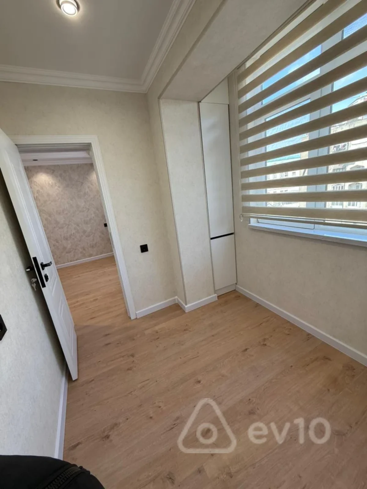 Satılır 3 otaqlı köhnə tikili 62 m²