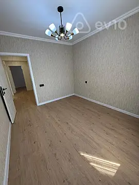 Satılır 3 otaqlı köhnə tikili 62 m²