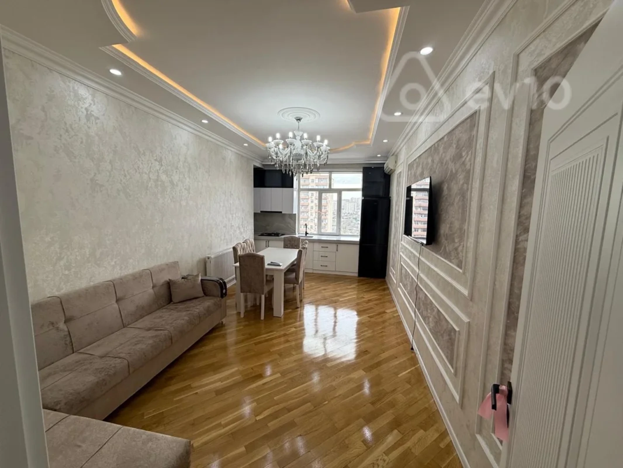 Kirayə verilir 2 otaqlı yeni tikili 80 m²