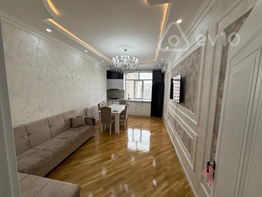 Kirayə verilir 2 otaqlı yeni tikili 80 m²