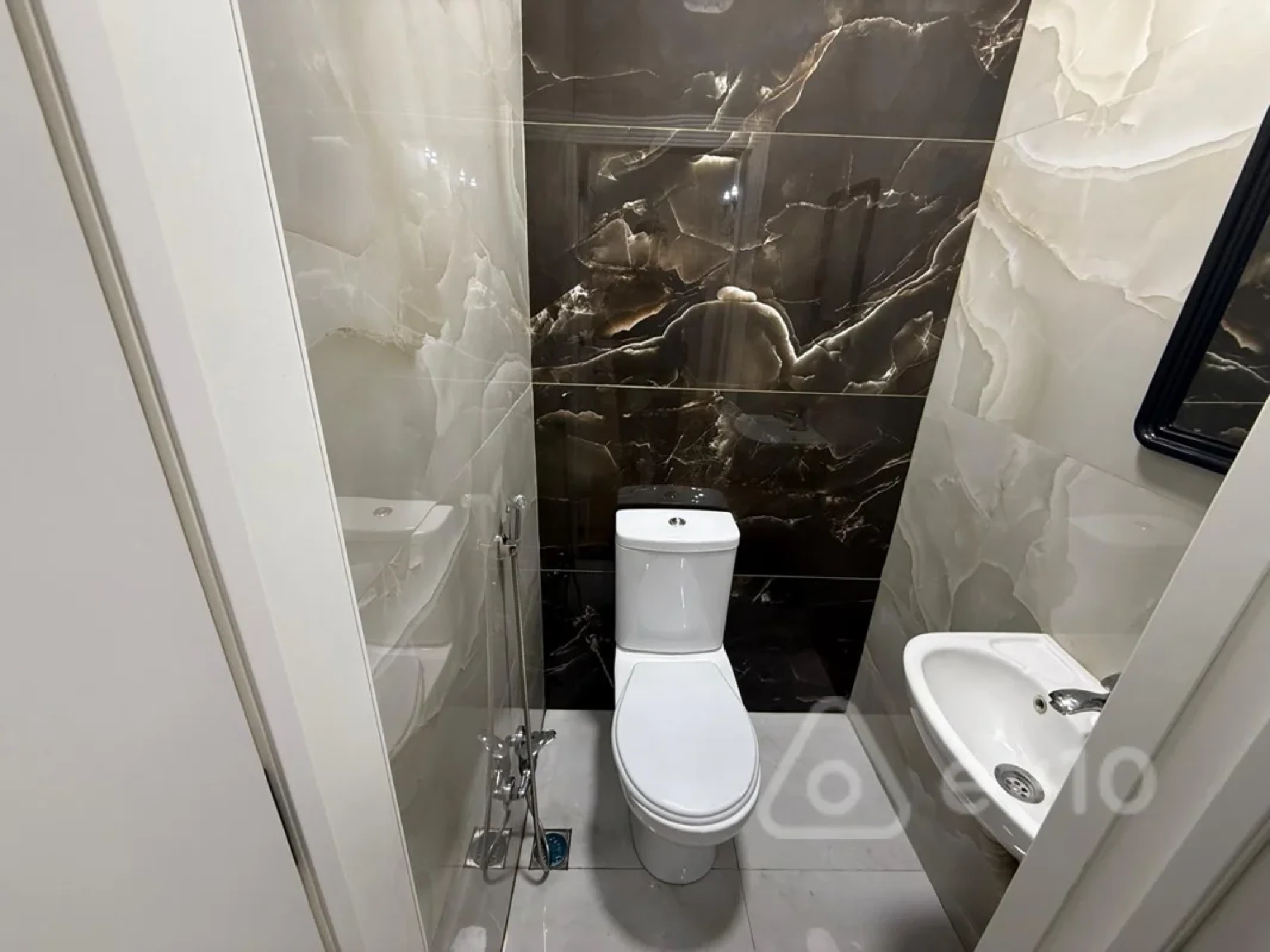 Kirayə verilir 2 otaqlı yeni tikili 80 m²