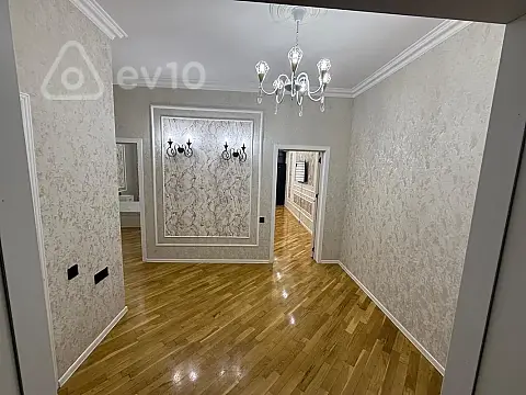 Kirayə verilir 2 otaqlı yeni tikili 80 m²