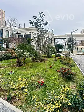 Satılır 2 otaqlı yeni tikili 73 m²