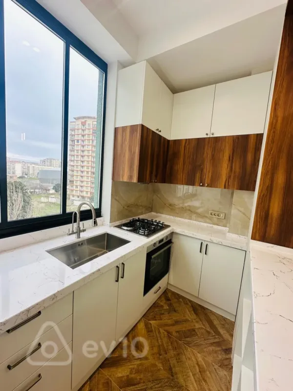 Satılır 2 otaqlı yeni tikili 73 m²