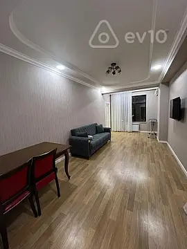 Kirayə verilir 3 otaqlı yeni tikili 75 m²