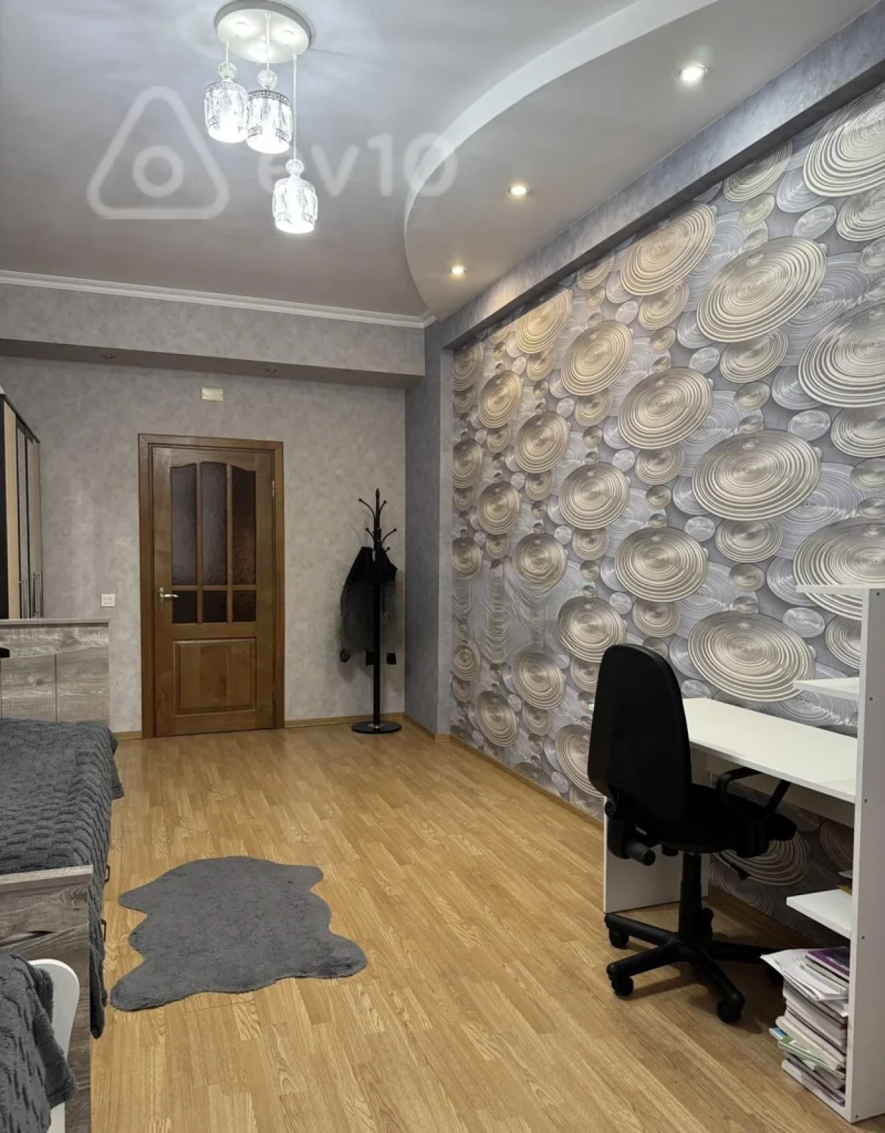 Satılır 3 otaqlı yeni tikili 137 m²