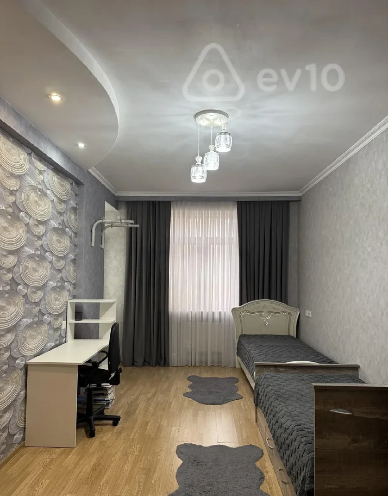 Satılır 3 otaqlı yeni tikili 137 m²