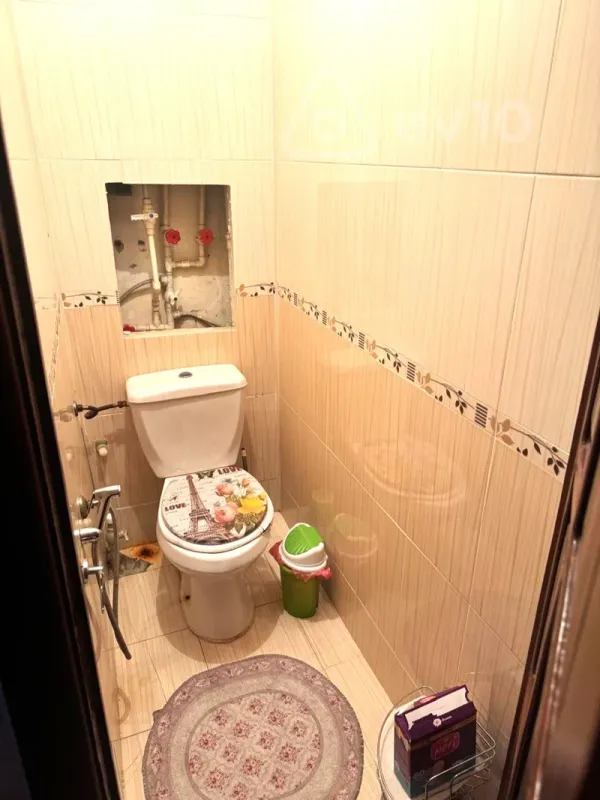 Kirayə verilir 3 otaqlı köhnə tikili 65 m²