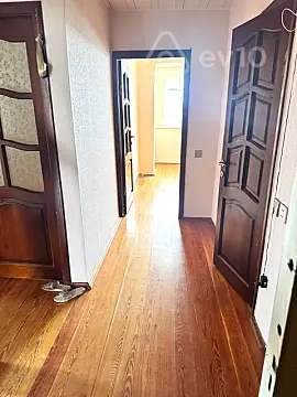 Kirayə verilir 3 otaqlı köhnə tikili 65 m²