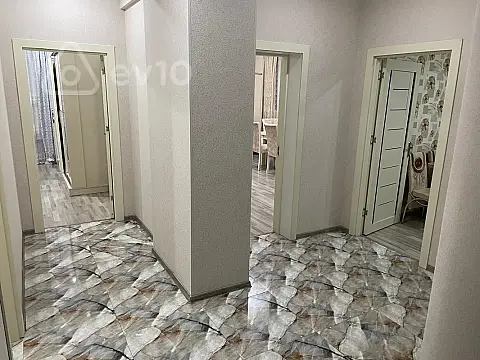Kirayə verilir 3 otaqlı yeni tikili 105 m²