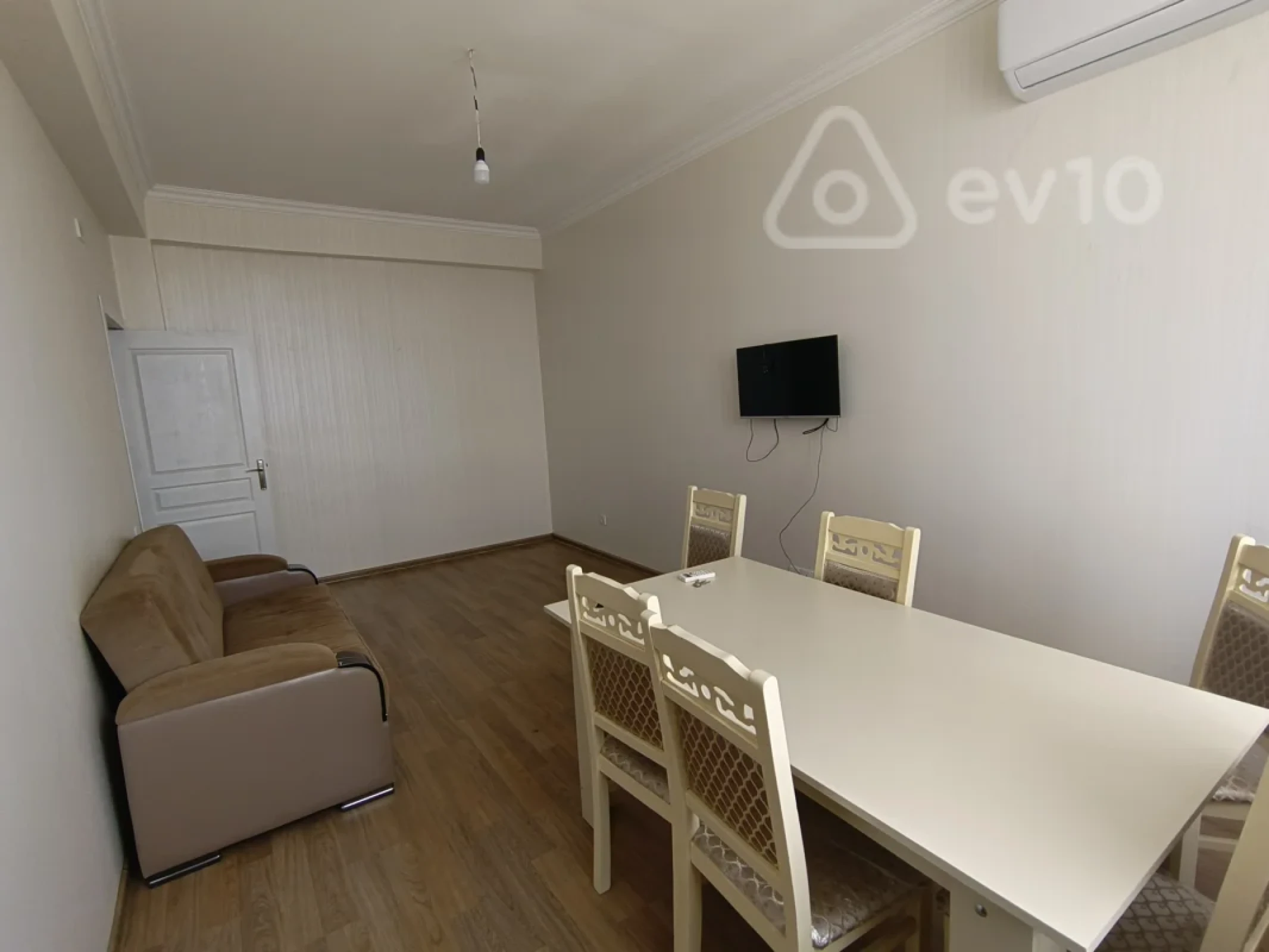 Kirayə verilir 3 otaqlı yeni tikili 77 m²