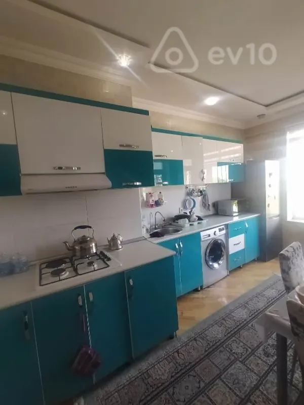 Satılır 4 otaqlı yeni tikili 137 m²