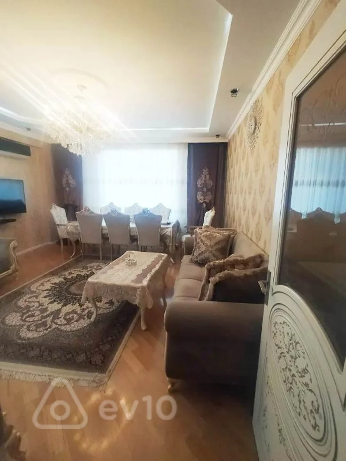 Satılır 4 otaqlı yeni tikili 137 m²