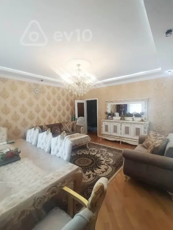 Satılır 4 otaqlı yeni tikili 137 m²