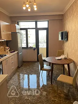 Kirayə verilir 3 otaqlı yeni tikili 102 m²