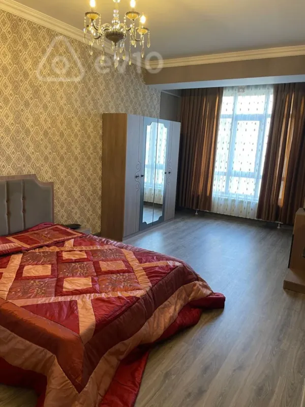 Kirayə verilir 3 otaqlı yeni tikili 102 m²