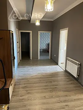 Kirayə verilir 3 otaqlı yeni tikili 102 m²