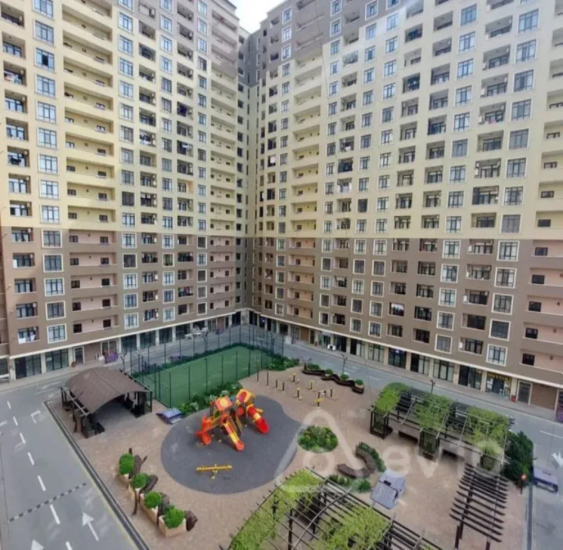Kirayə verilir 3 otaqlı yeni tikili 102 m²
