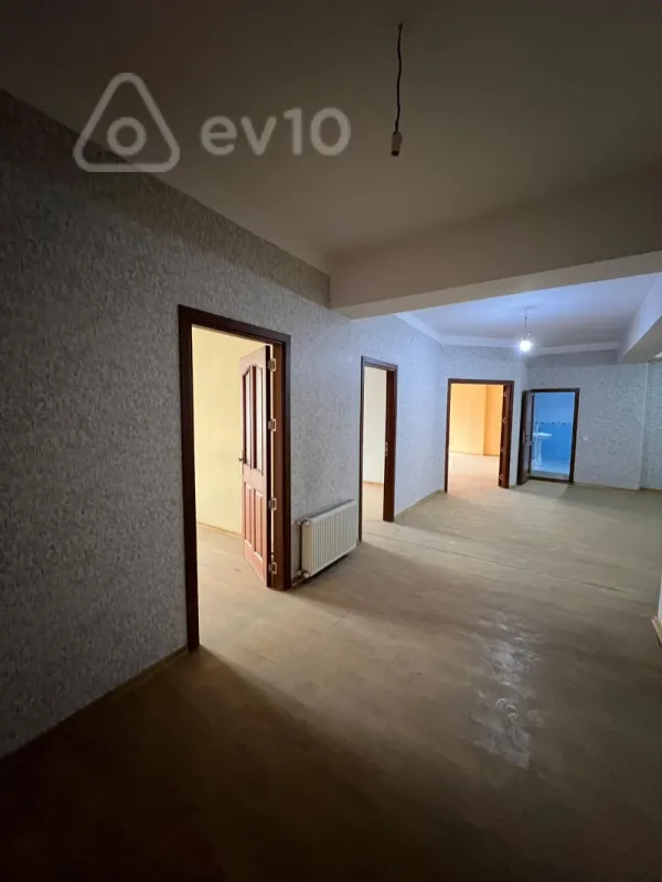 Satılır 6 otaqlı yeni tikili 280 m²
