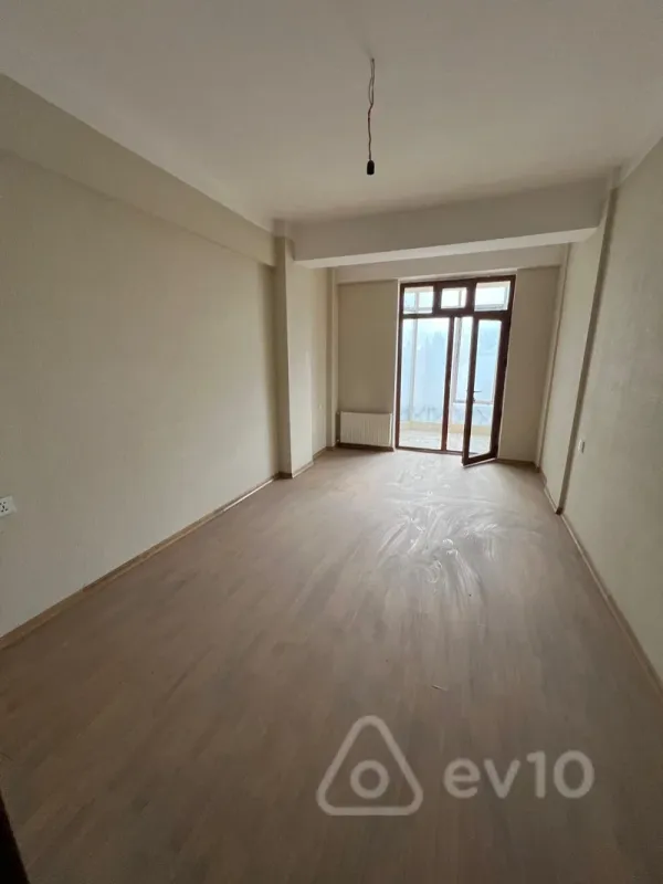 Satılır 6 otaqlı yeni tikili 280 m²
