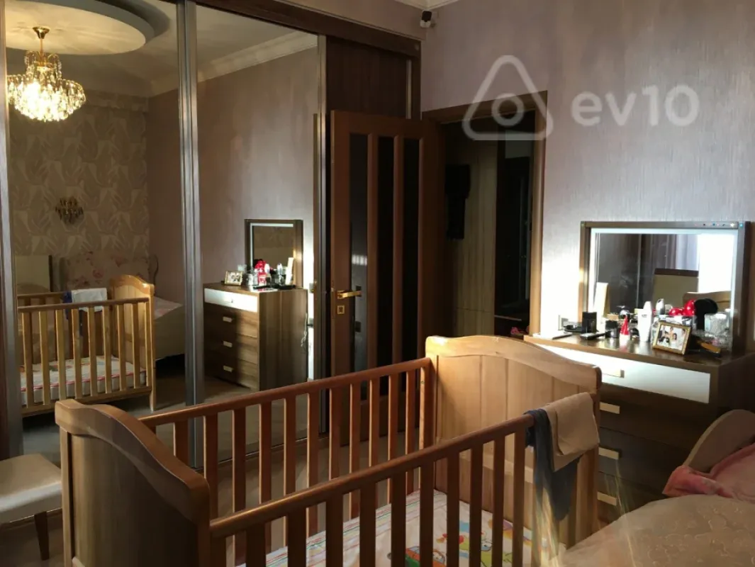 Satılır 2 otaqlı yeni tikili 86 m²