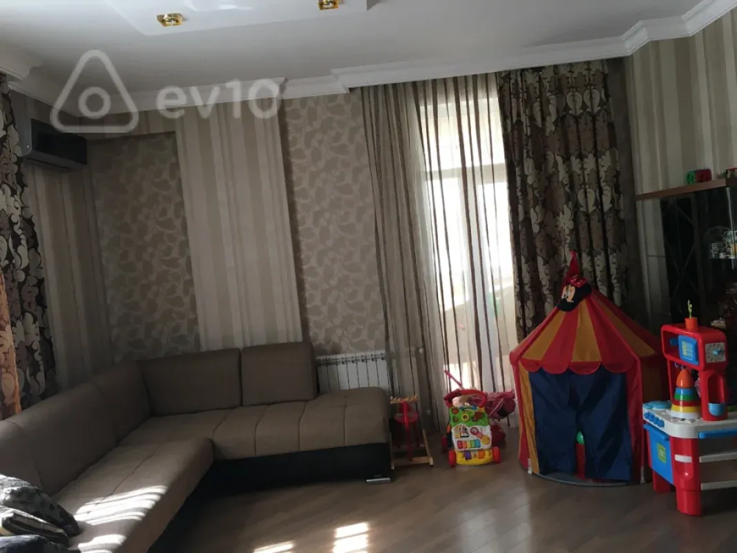 Satılır 2 otaqlı yeni tikili 86 m²