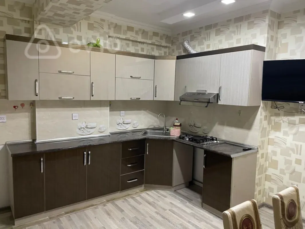 Kirayə verilir 3 otaqlı yeni tikili 100 m²