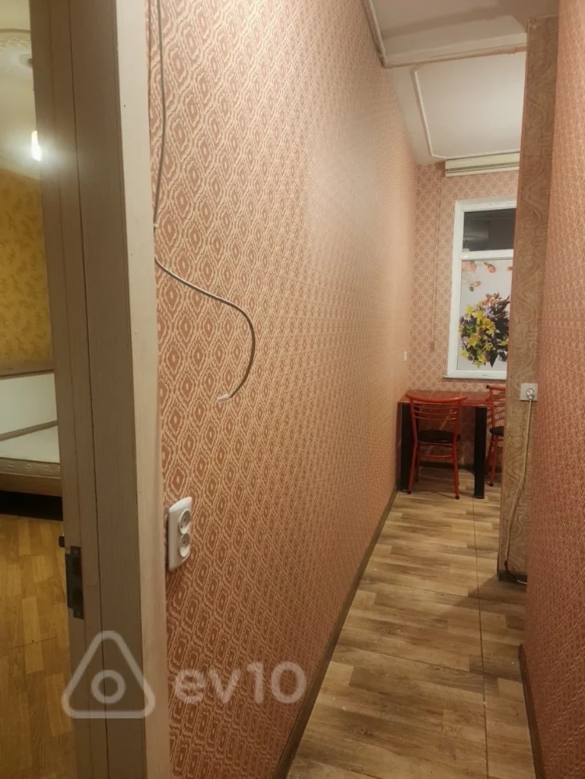 Kirayə verilir 1 otaqlı köhnə tikili 41 m²