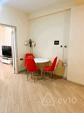 Kirayə verilir 3 otaqlı yeni tikili 100 m²