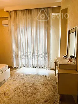 Kirayə verilir 3 otaqlı yeni tikili 100 m²