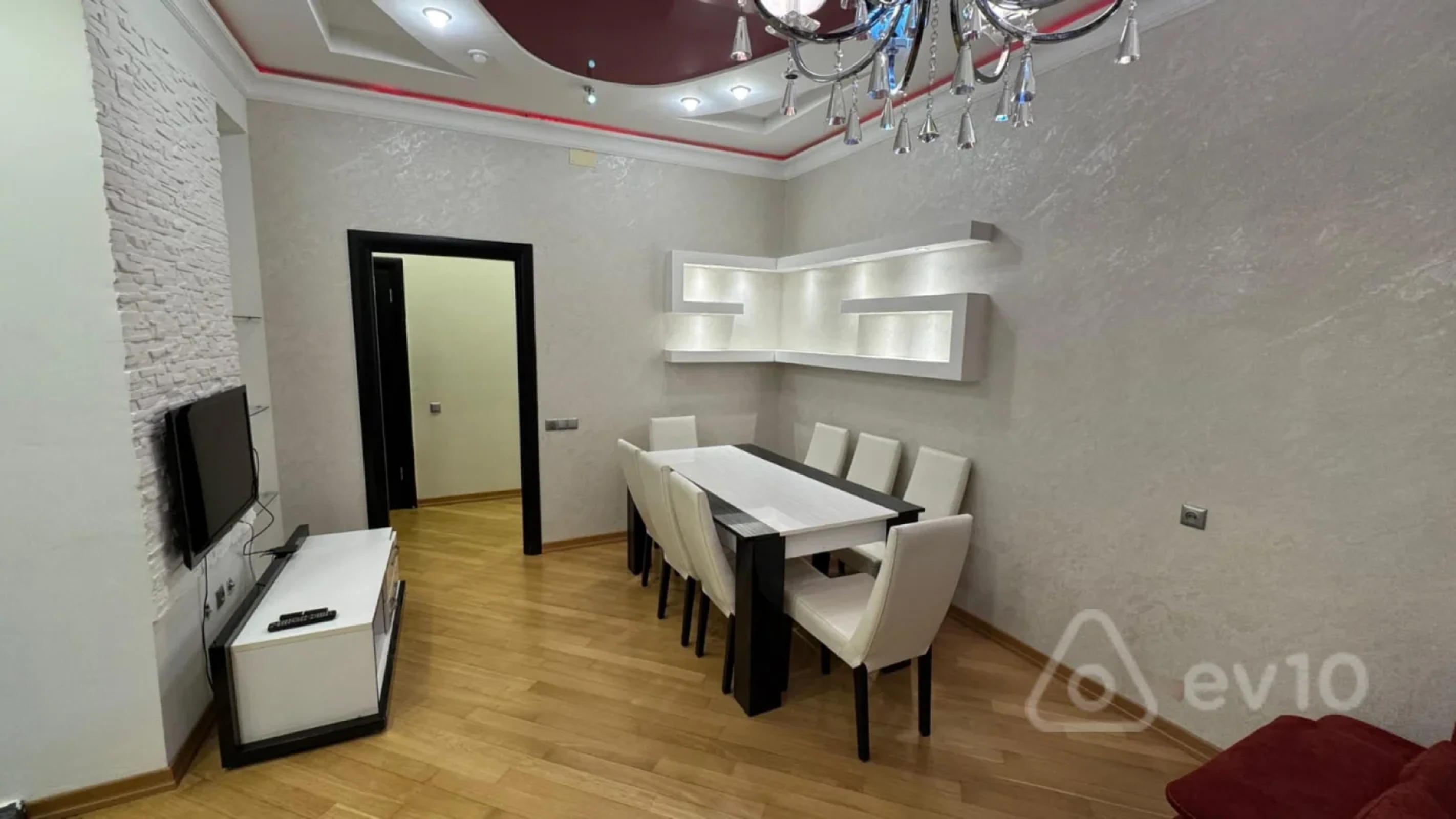 Kirayə verilir 3 otaqlı yeni tikili 110 m²