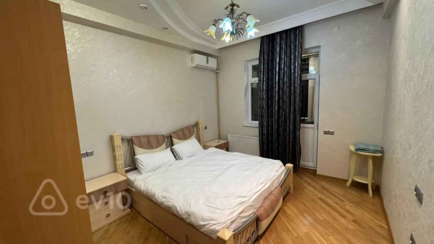 Kirayə verilir 3 otaqlı yeni tikili 110 m²