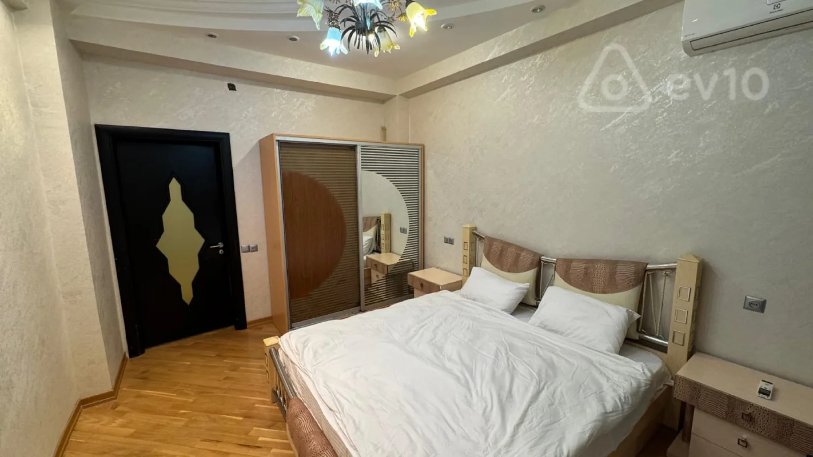 Kirayə verilir 3 otaqlı yeni tikili 110 m²